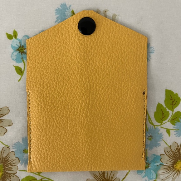 Handmade Genuine Leather Wallet - Picture 4 of 5